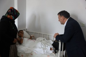 Başkan Çetin, Sünnet Çocuklarını Ziyaret Etti